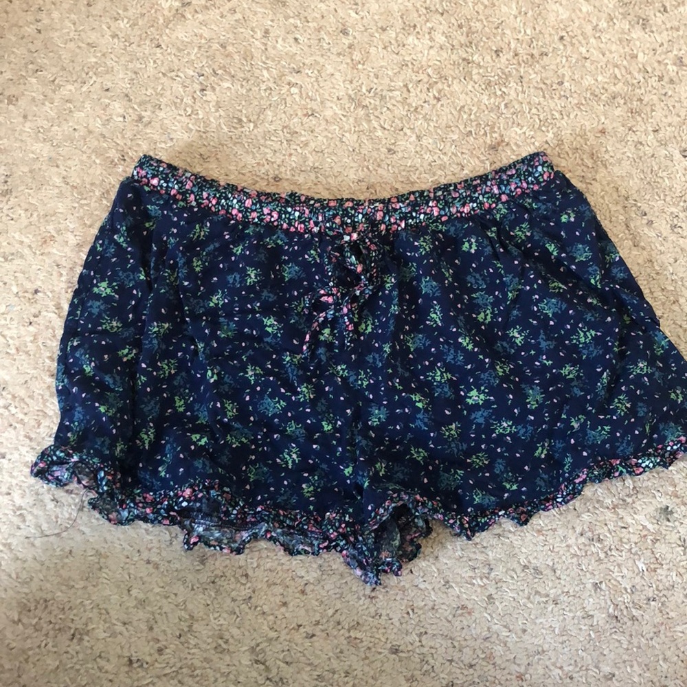 Flowy shorts